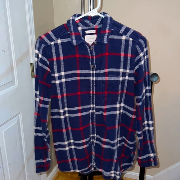 American Eagle boyfriend fit flannel - Picture 1 of 2